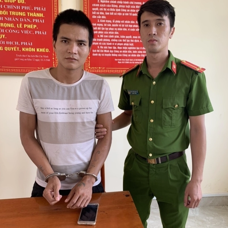 Công an đánh dân meme gây tranh cãi và thu hút chú ý