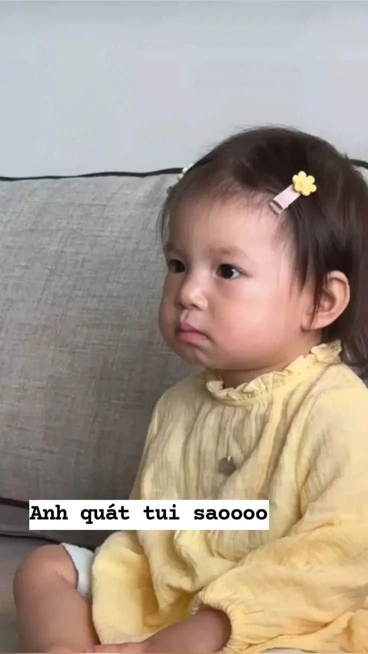 Meme Pam khóc đúng chuẩn “hờn cả thế giới”, muốn ôm dỗ liền