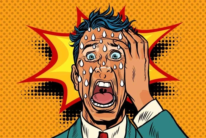 Meme sợ hãi cầm thánh giá thần thái vừa sợ vừa hài