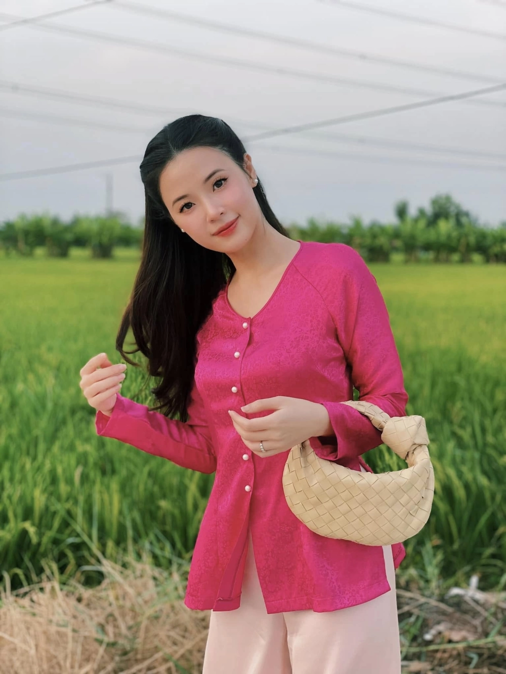 Midu chiều cao bạn sẽ bất ngờ khi biết chiều cao thật sự của Midu là bao nhiêu