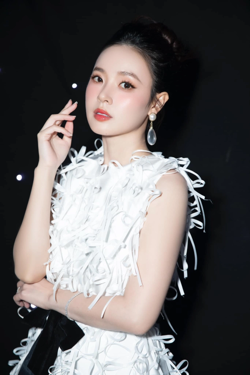 Midu nhanh như chớp trong chương trình truyền hình đình đám này cô nàng đã thể hiện tài năng ra sao