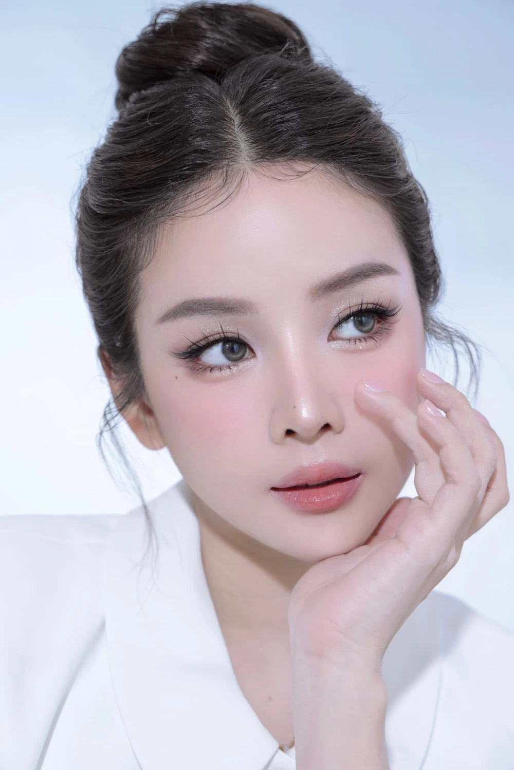 Hình tượng mới của DJ Mie chị đẹp tại show hot