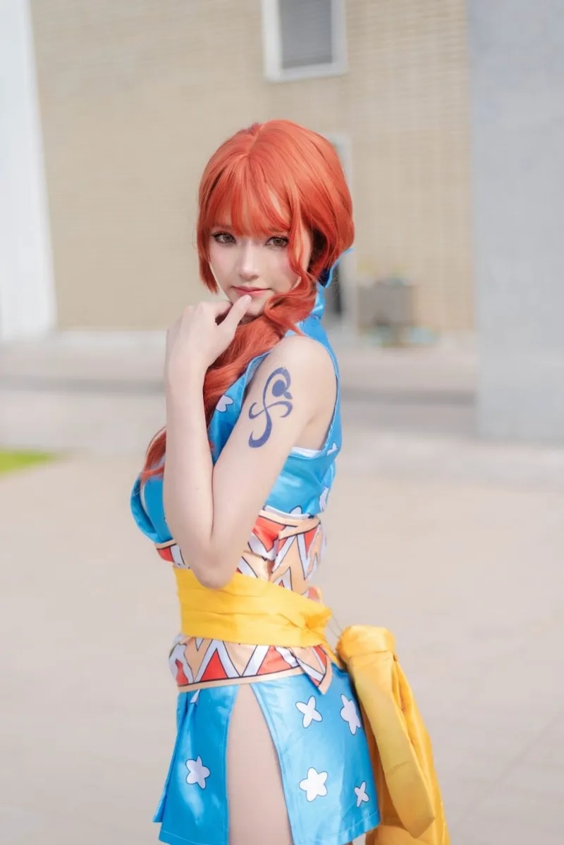 Bộ ảnh cosplay Nami One Piece đẹp không tì vết