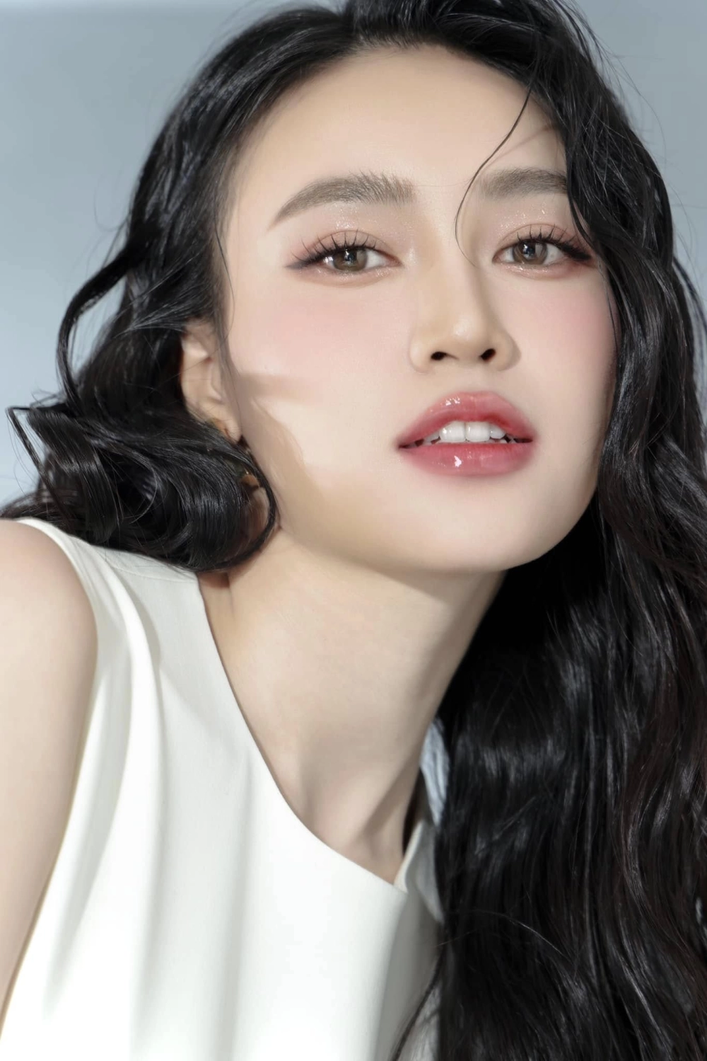 Ninh Dương Lan Ngọc luôn tạo nên sức hút với phong cách riêng