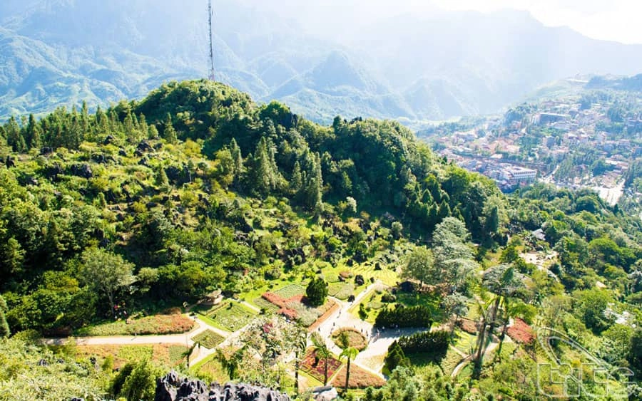 Khám phá điểm đến núi hàm rồng sapa ở đâu
