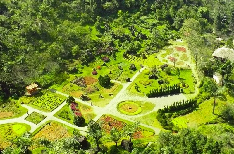 Khám phá trọn vẹn với vé tham quan núi hàm rồngKhám phá trọn vẹn với vé tham quan núi hàm rồng