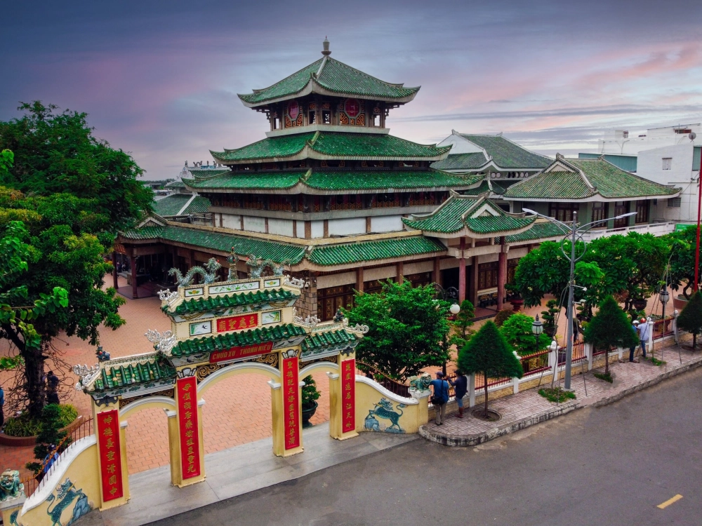 Tìm hiểu lịch sử miếu bà chúa xứ núi sam