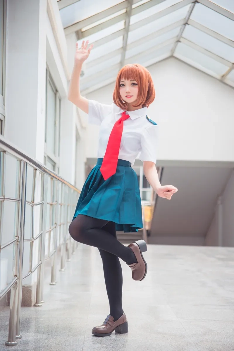 Ai là fan cuồng Uraraka Ochako cosplay đừng bỏ lỡ bộ ảnh này