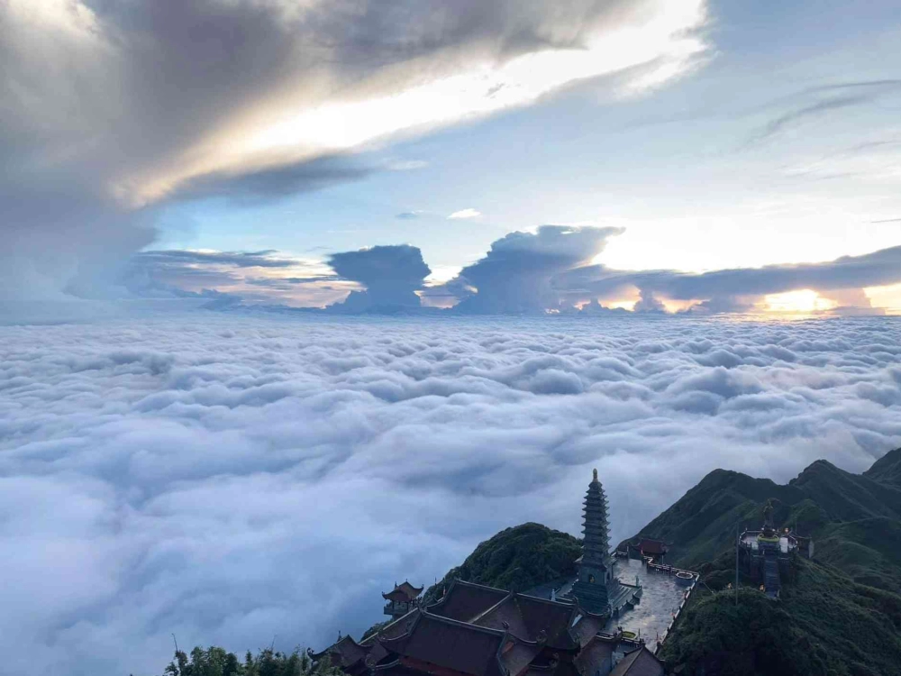 Đừng bỏ lỡ hành trình tới đỉnh phanxipăng