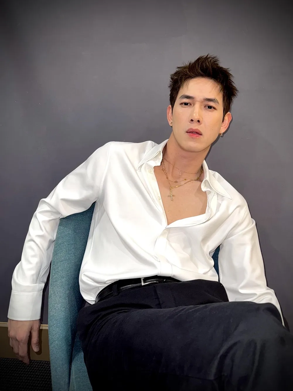 Cập nhật hoạt động mới trên twitter Song Luân
