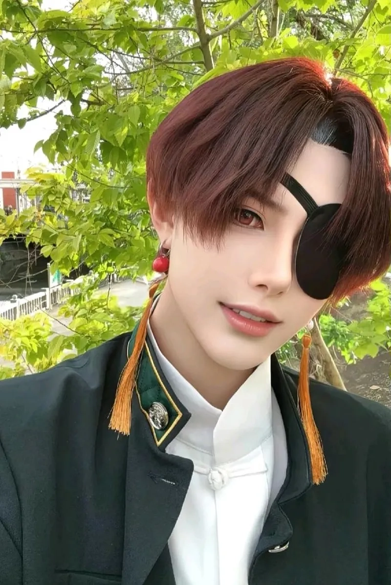 Suou Hayato cosplay sẽ khiến bạn phải trầm trồ với độ chính xác và sống động