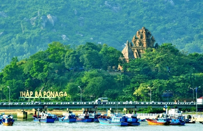 Tìm hiểu giá trị của tháp bà ponagar qua thời gian