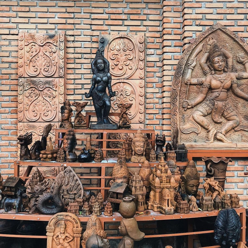 Cùng miêu tả tháp bà ponagar qua các khía cạnh