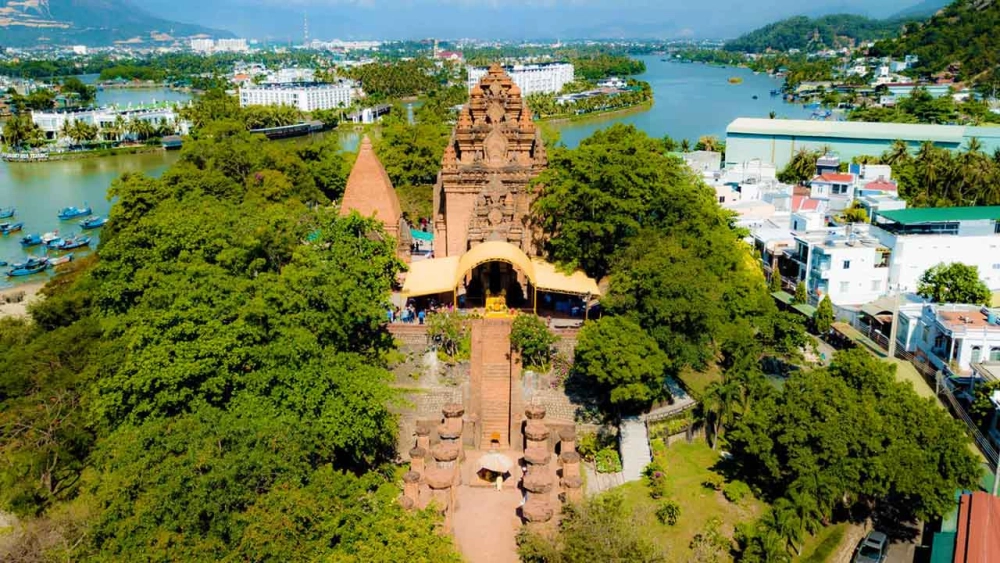 Tìm địa chỉ tháp bà ponagar dễ dàng hơn