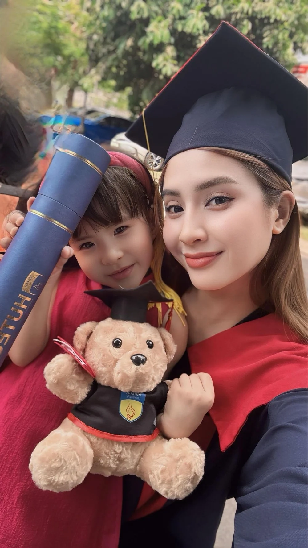 Sự gắn bó cảm động Sol Thiên An