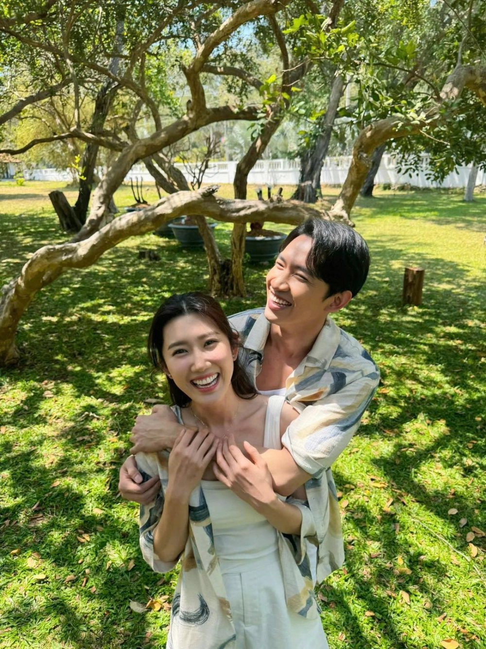 Võ Cảnh Thúy Ngân Hẹn Hò là câu chuyện gây xôn xao