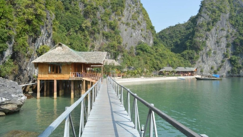 Ngắm nhìn cảnh đẹp vịnh lan hạ tuyệt vời