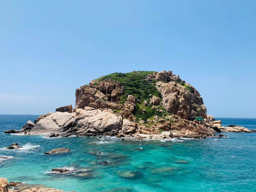 Chọn tour du lịch vịnh vĩnh hy để trải nghiệm