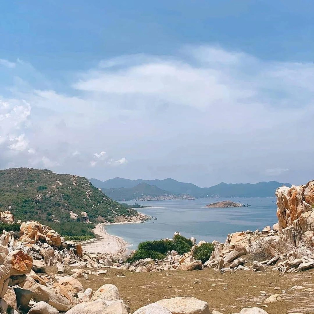 Đặt ngay tour vịnh vĩnh hy siêu hấp dẫn