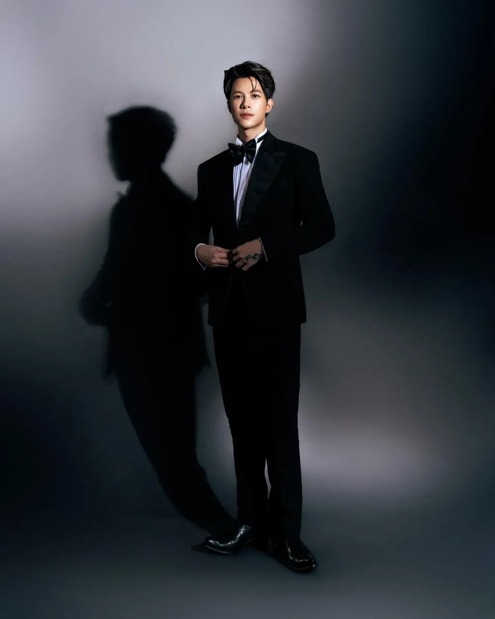 Style nổi bật với tóc Anh Tú Atus anh trai say hi
