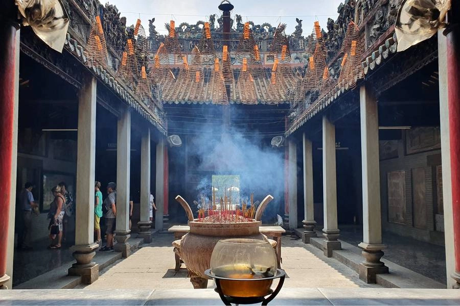 Chùa Bà Thiên Hậu Thành phố Hồ Chí Minh, điểm lễ đầu năm nổi tiếng