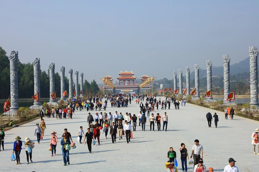 Chùa Tây Thiên ở đâu, thuộc xã Đại Đình huyện Tam Đảo