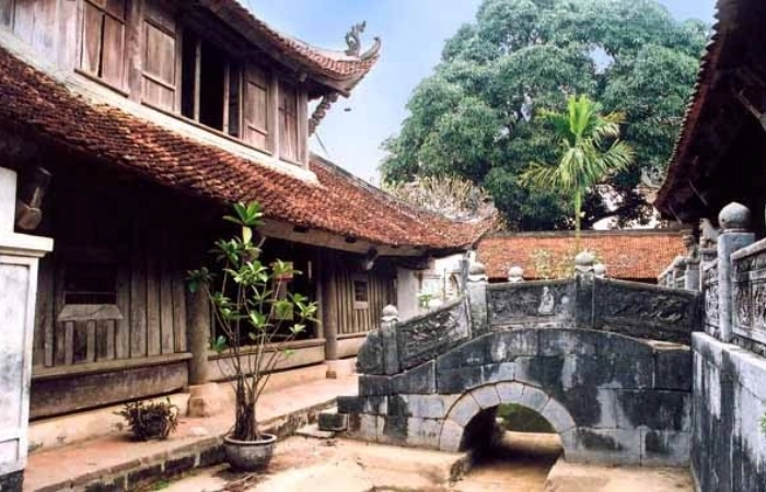 Đặt chân đến chùa bút tháp thuận thành trong mùa lễ hội an lành