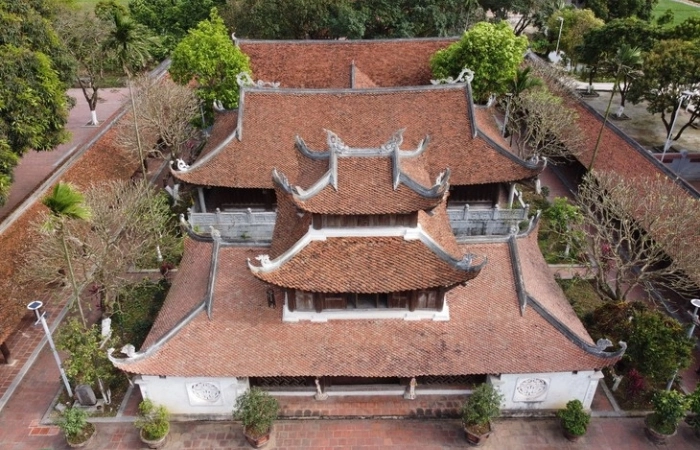 Tìm hiểu chùa bút tháp thờ ai và các vị thần được tôn kính