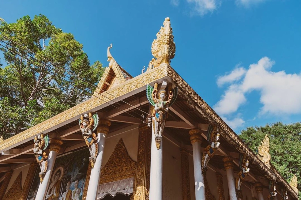 Ngắm nhìn hình ảnh chùa dơi đẹp mê mẩn trong không gian thanh tịnh