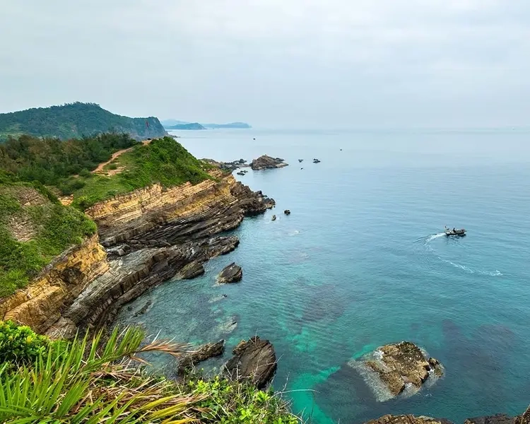 Khám phá thiên nhiên với tìm hiểu về đảo Cô Tô đầy cuốn hút