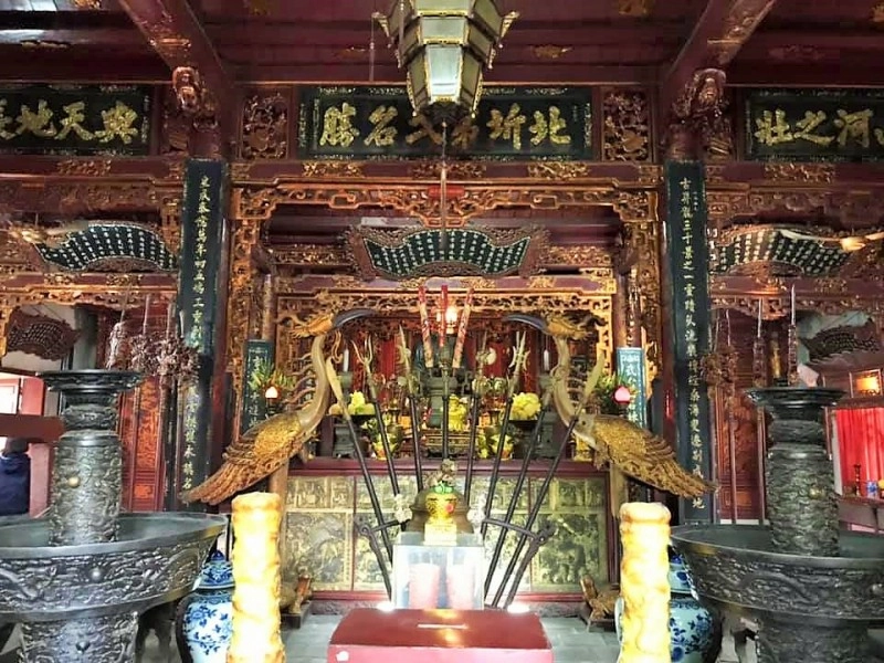 Đền Quán Thánh thờ những ai khám phá các vị được thờ tại đền