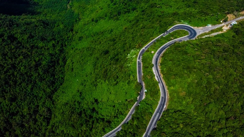Con đèo hải vân được mệnh danh là đệ nhất hùng quan Việt Nam