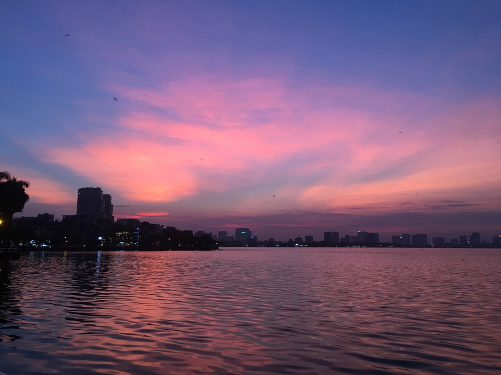 Ngắm nhìn ảnh đẹp hồ tây hà nội dịu dàng và nên thơ