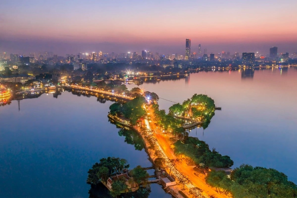 Lưu lại khoảnh khắc tại ảnh hồ tây yên bình và thơ mộng