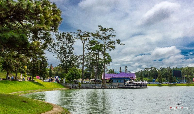 Đọc thêm về hồ xuân hương đà lạt trước khi bắt đầu hành trình