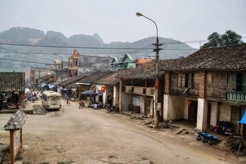 Khám phá phố cổ đồng văn có gì đặc biệt và hấp dẫn du khách