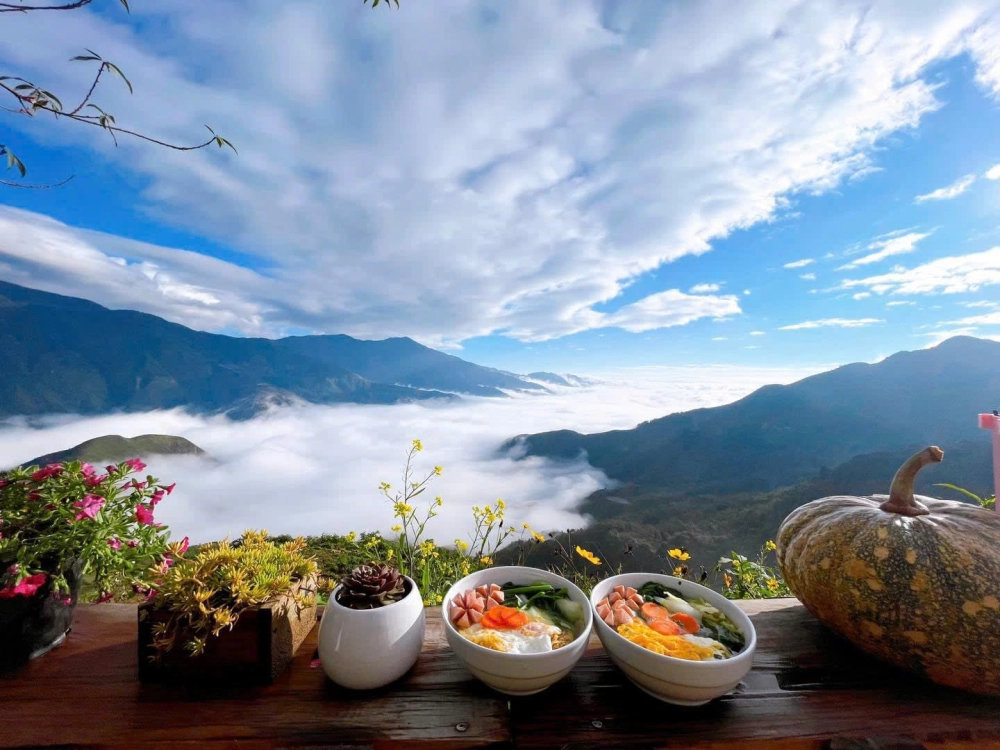 Không thể bỏ qua khi tà xùa săn mây cùng bạn bè và gia đình
