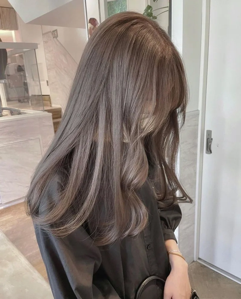 Nâu ánh rêu hiệu ứng màu đẹp mê ly dưới ánh nắng