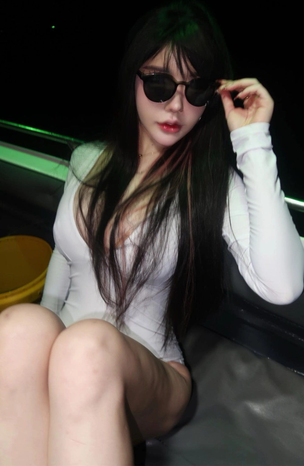 Ảnh gái sexy không che thân hình nude nóng bỏng quyến rũ khiến ai cũng si mê