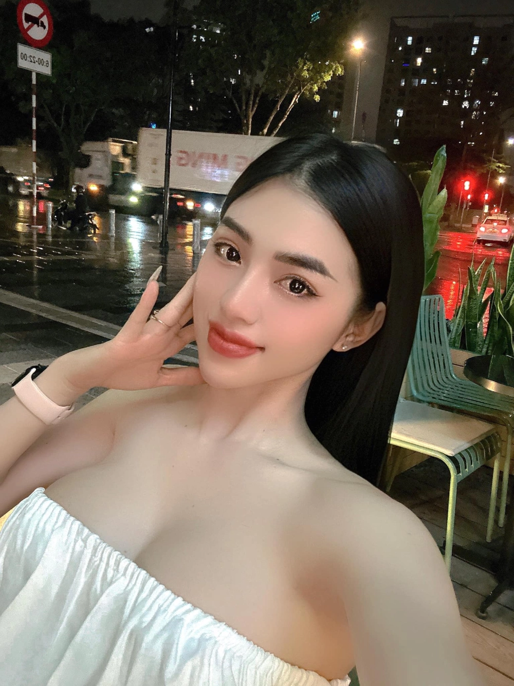 Gái xinh ảnh sex vú to lồn múp nóng bỏng kích thích cuồng dại