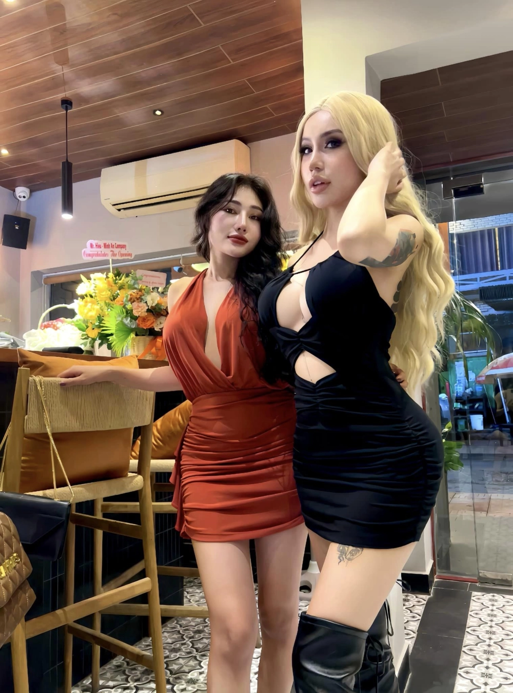 Ảnh sex bú vú bú núm hồng cứng nóng bỏng kích thích max level