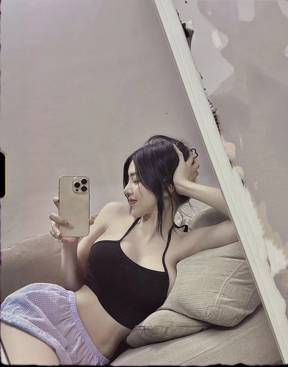 Ảnh sex gái mông to mông cong váy ngắn nóng bỏng chết người