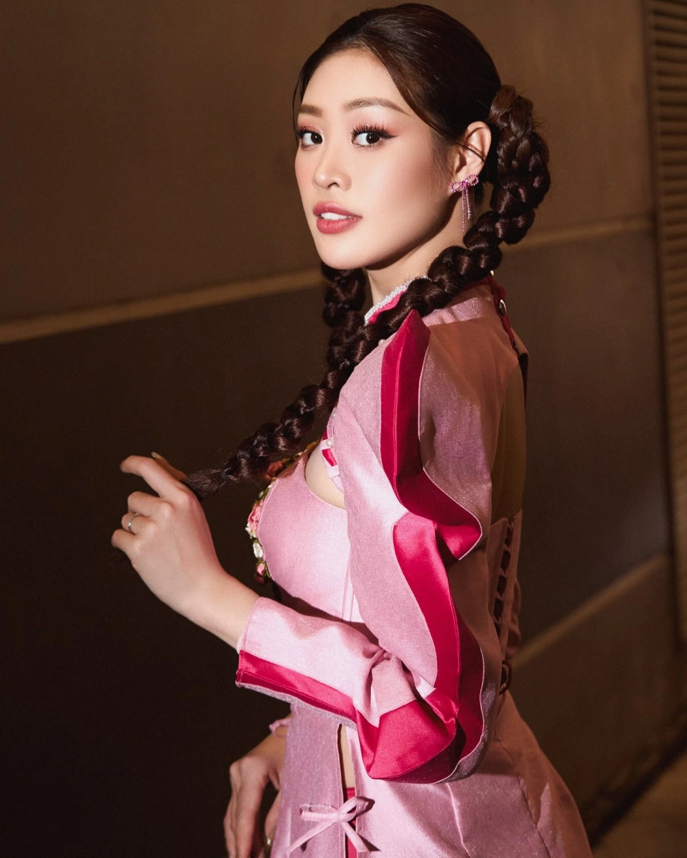 Download ảnh hot girl đẹp quyến rũ mê hoặc