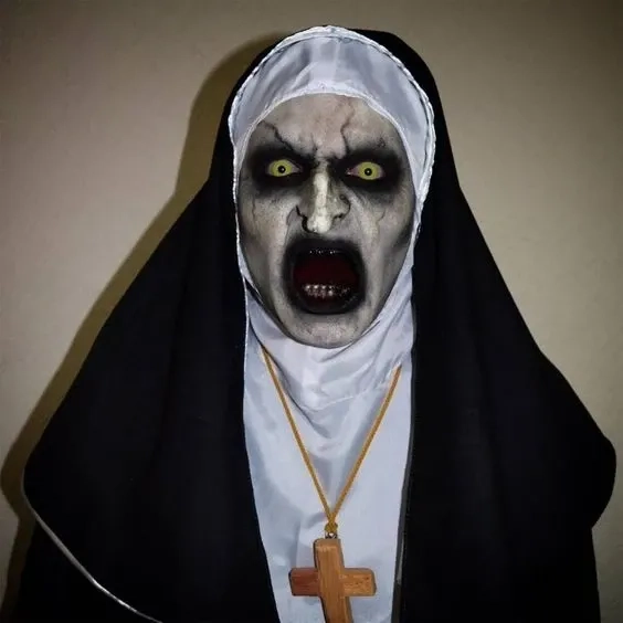 Ảnh ma đáng sợ u ám kinh hoàng cuốn hút