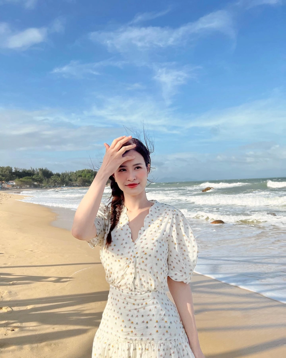 Gái việt xinh sexy thân hình cuốn hút mạnh