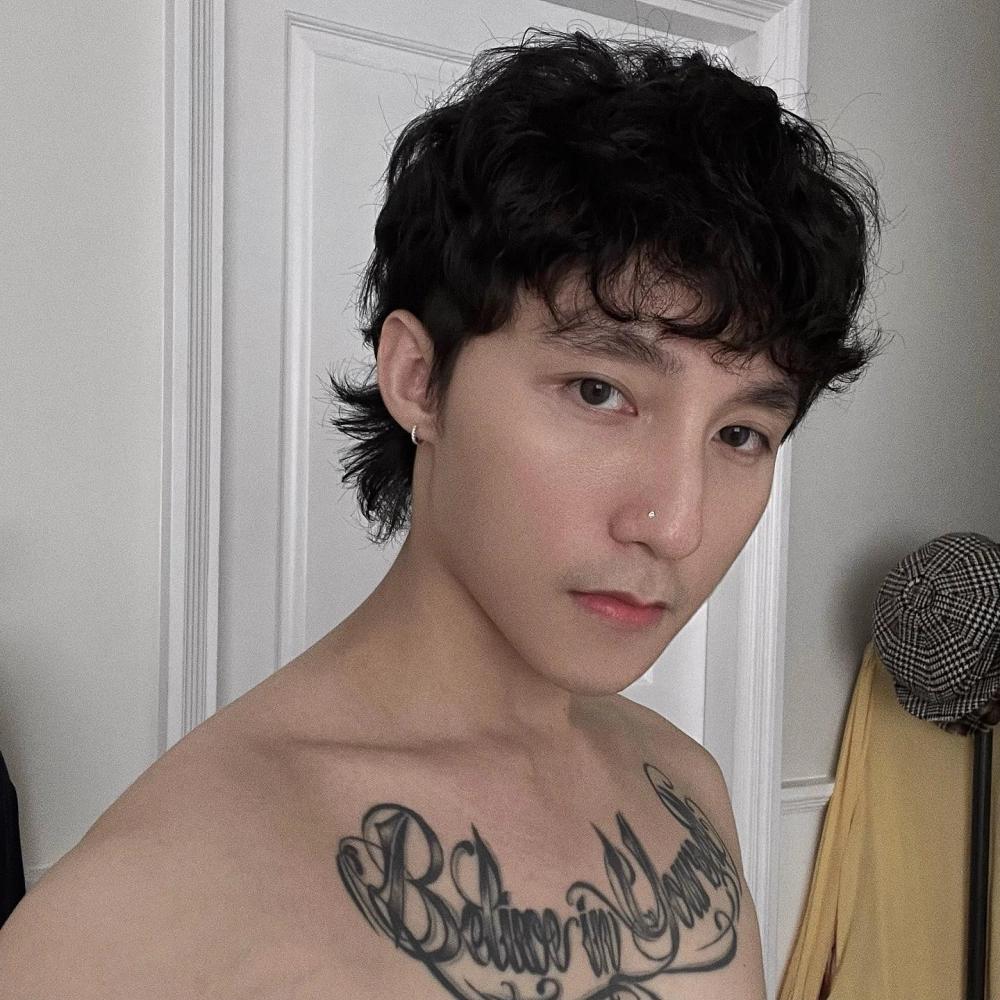 Sơn tùng m tp live sân khấu bùng nổ năng lượng