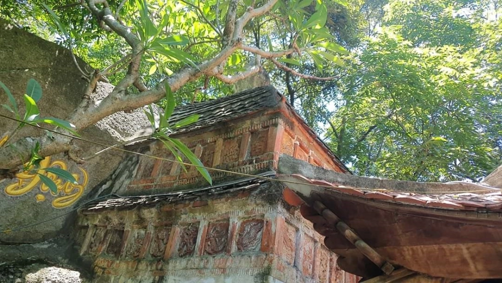 Chùa hương tích thuộc tỉnh hà tĩnh đẹp