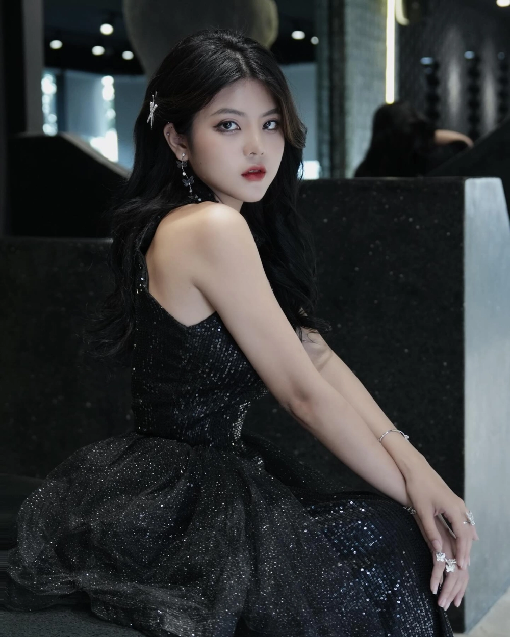 Bộ sưu tập hình nền girl xinh 4k cuốn hút cực kỳ