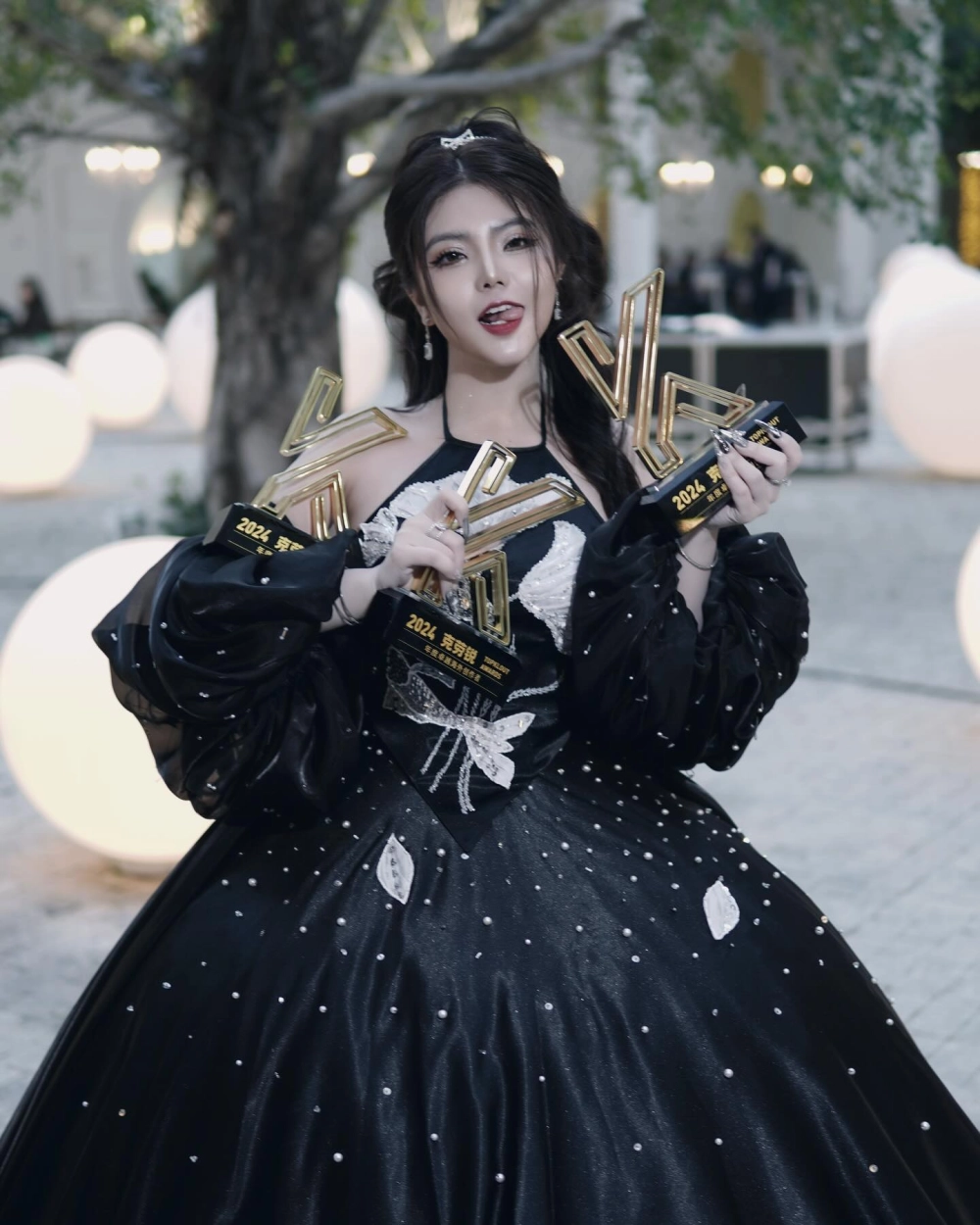 Bộ sưu tập hình nền gái xinh đẹp 4k nóng bỏng