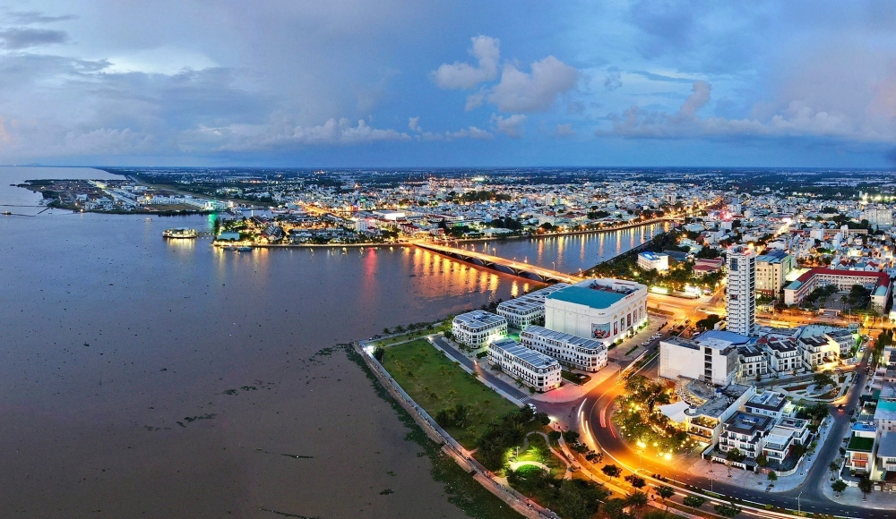 Rạch Giá Kiên Giang nổi tiếng với cảnh biển và ẩm thực.